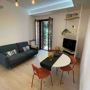grazioso-appartamento-in-condominio-nel-verde.it-lombardy.com/